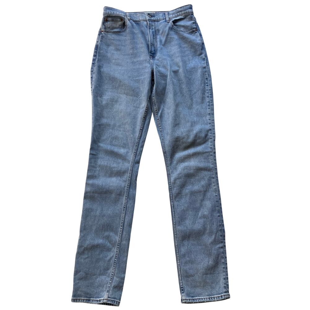 Abercrombie & Fitch 90s Slim Straight Ultra High Rise Jean Size 12/31 XL Light